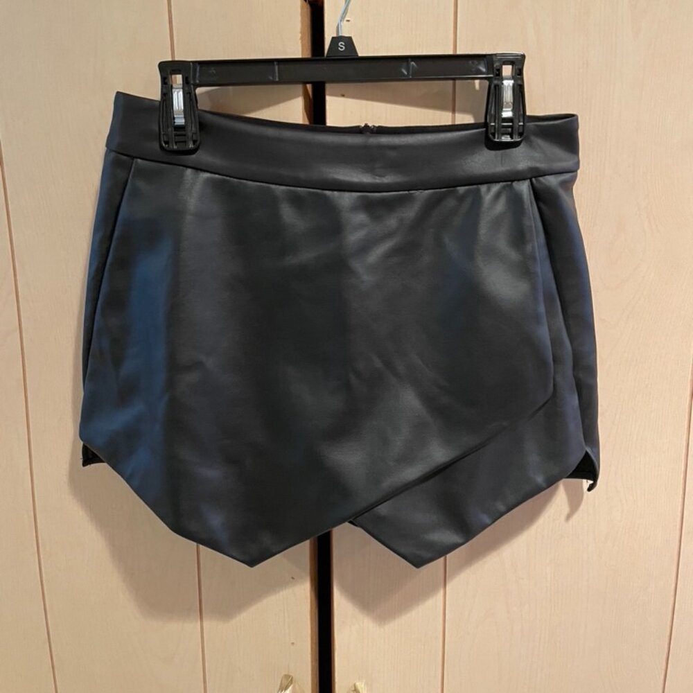 DESIGN LAB FAUX LEATHER SHORTS BLACK(SIZE L)
